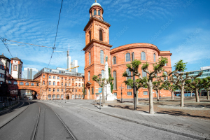 Demokratische Orte - Die Paulskirche, die Demokratie & die Braubachstraße